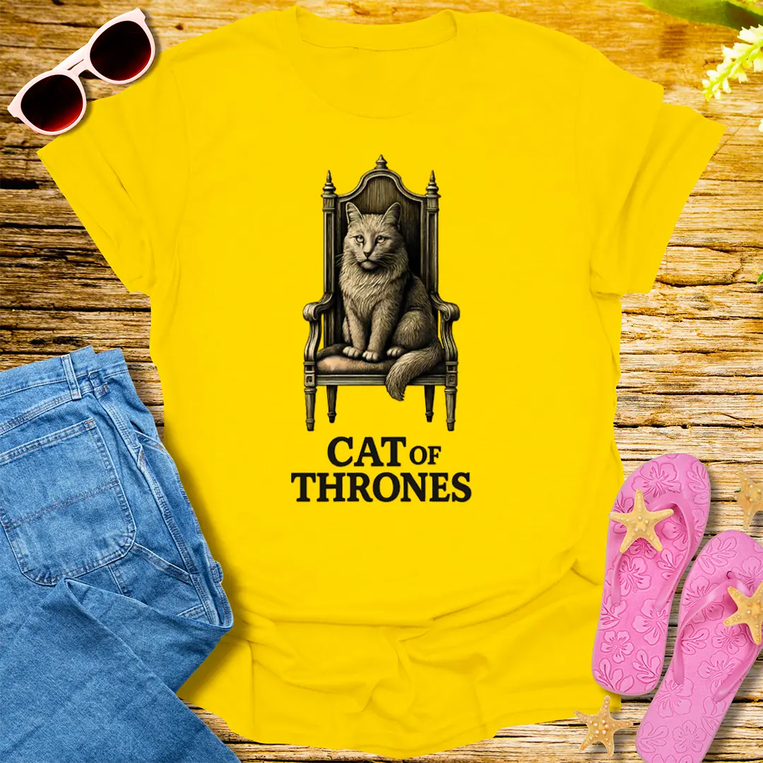 Cat of Thrones T-Shirt - Daisy